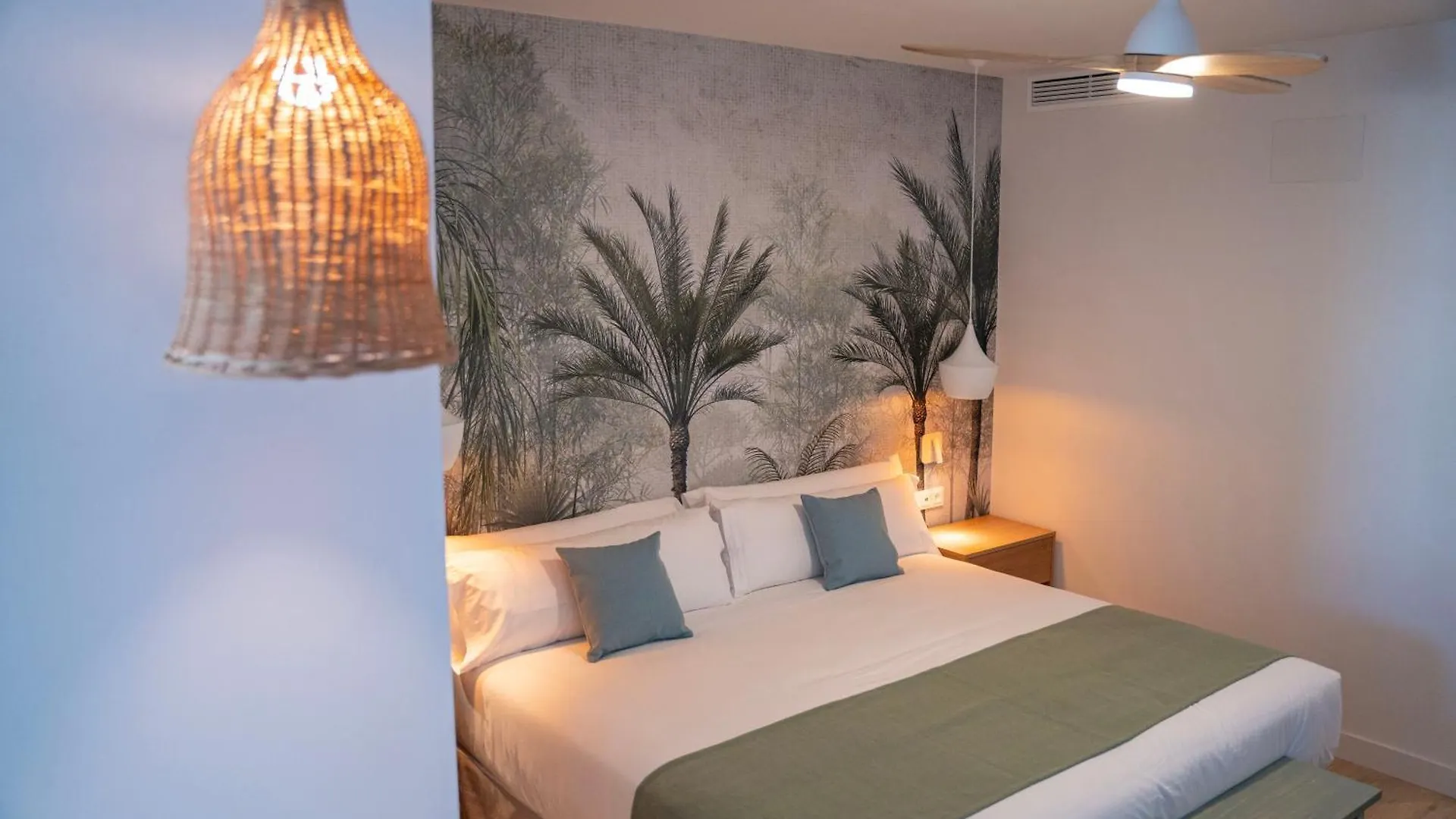 Punta Candor Suites Rota