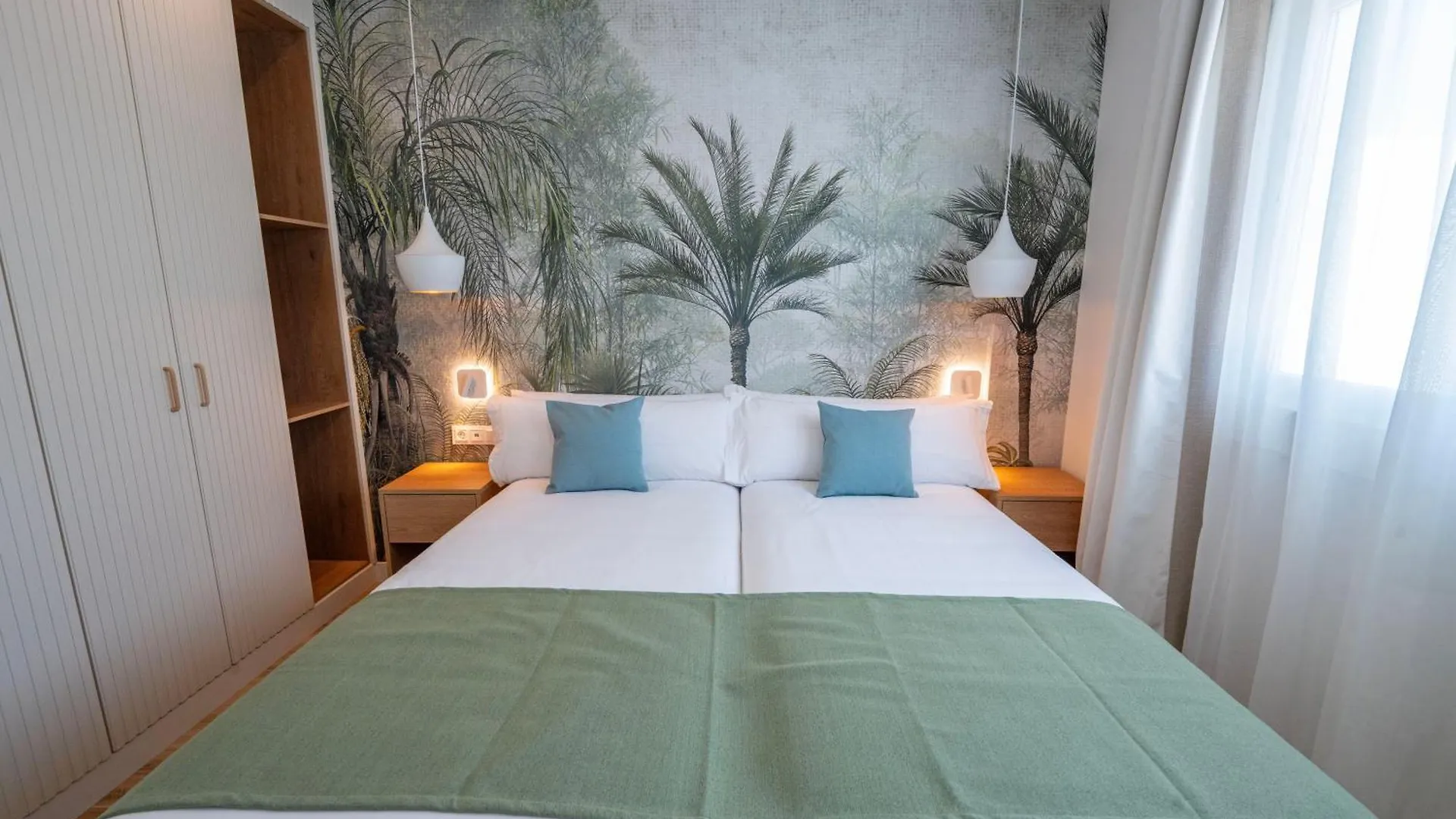 Punta Candor Suites Rota 0*,