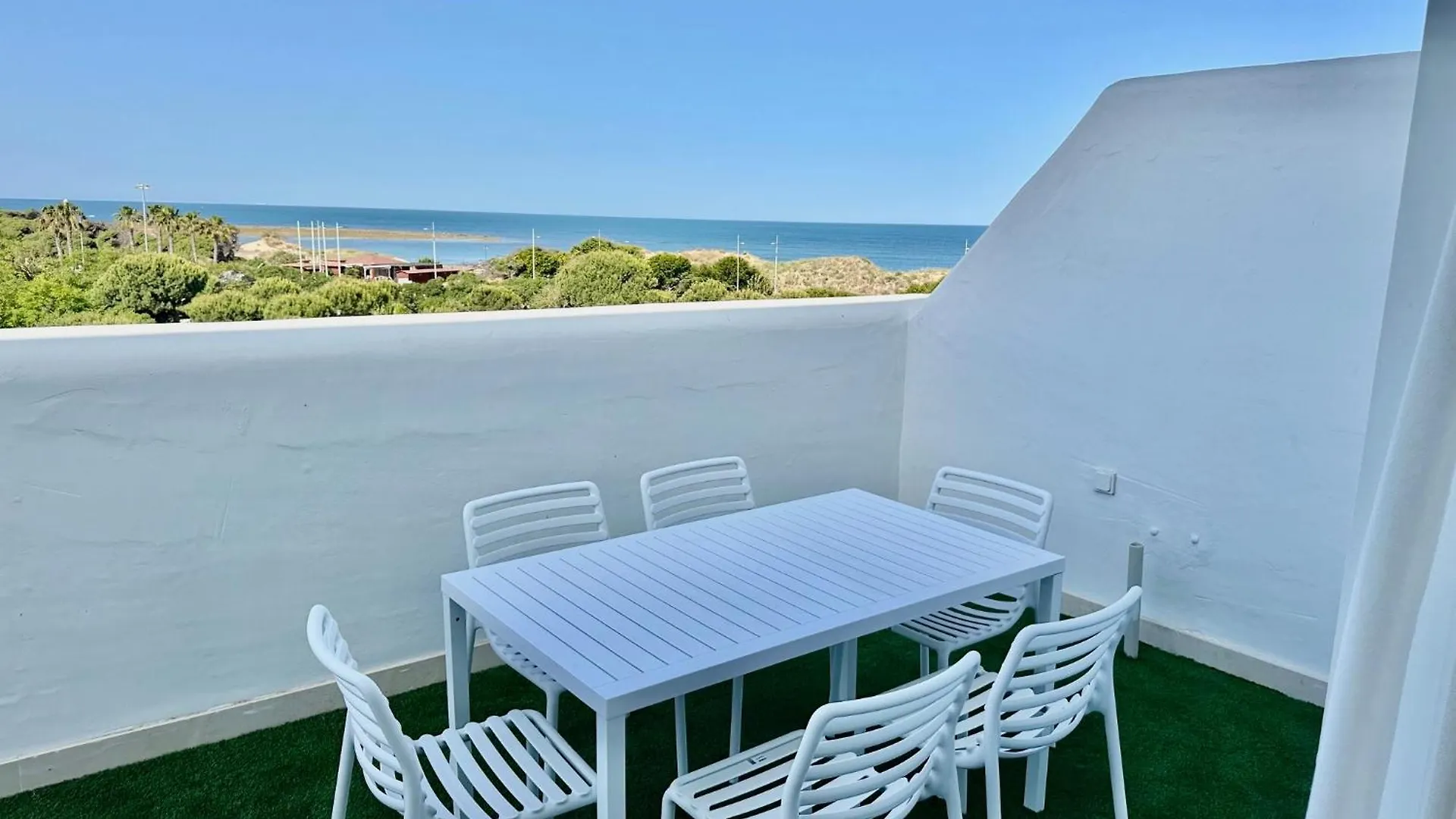 Punta Candor Suites Rota Spain