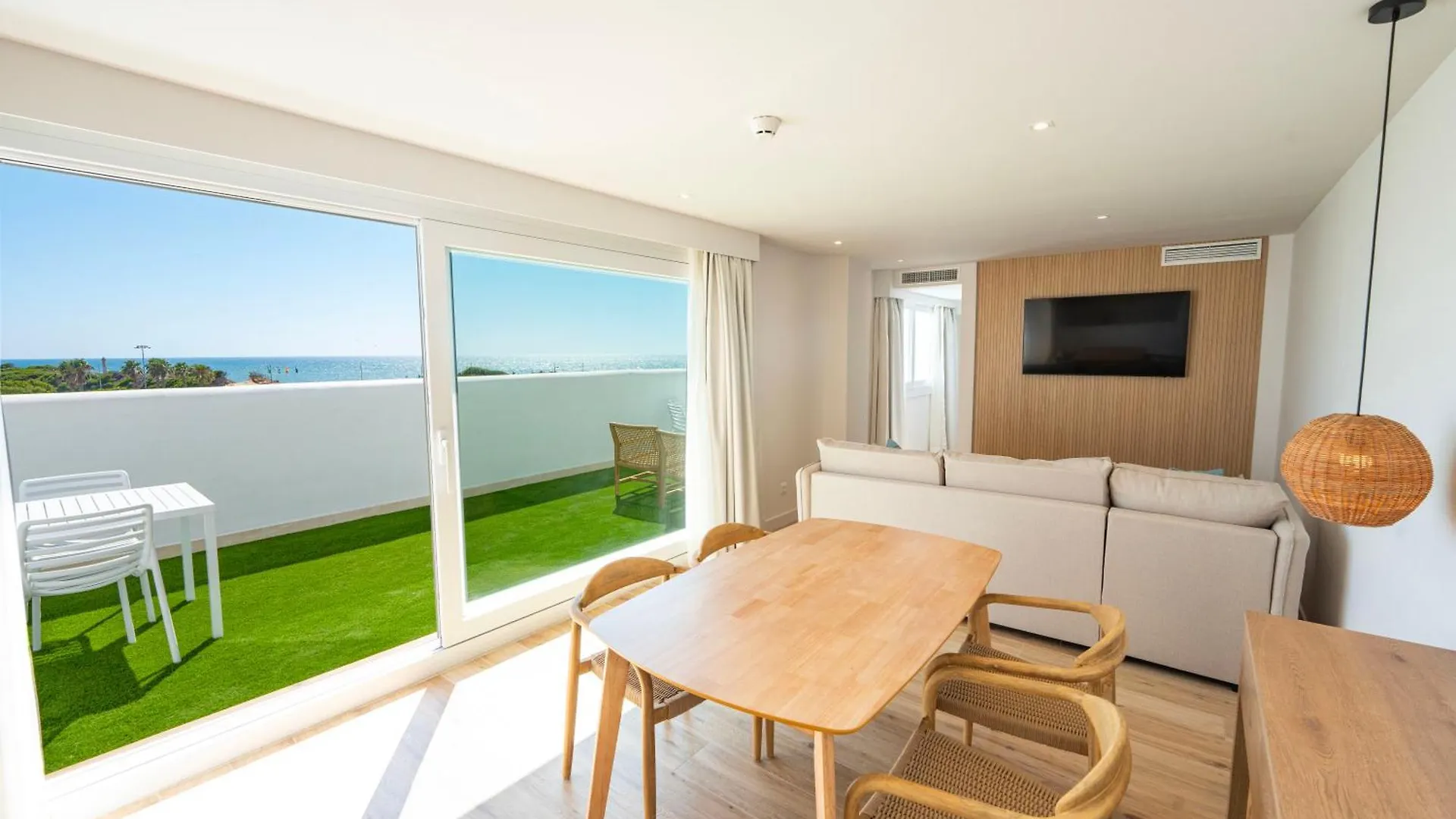 Punta Candor Suites Rota 0*,