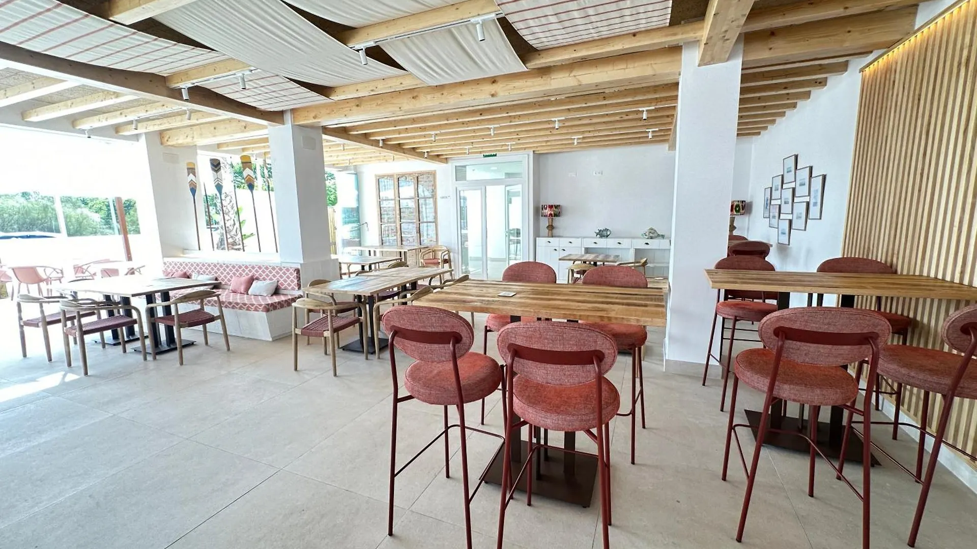 Apartment Punta Candor Suites Rota Spain